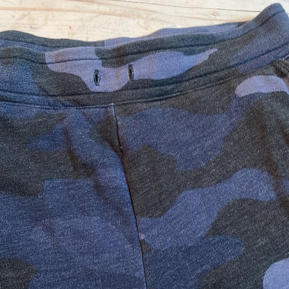 PINK Victoria's Secret Blue Sz XS Drawstring LOGO waist Camo Joggers - Picture 4 of 6